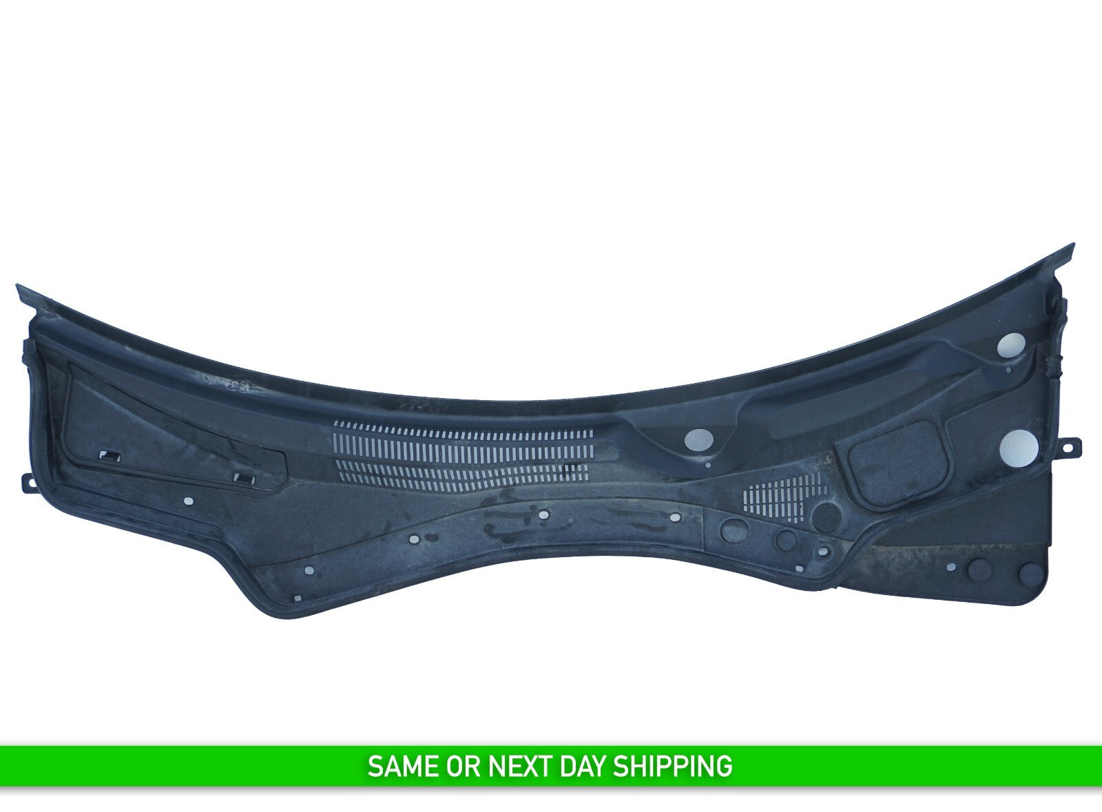 14 - 20 MASERATI QUATTROPORTE WINDSHIELD WIPER COWL COVER PANEL GRILLE  OEM