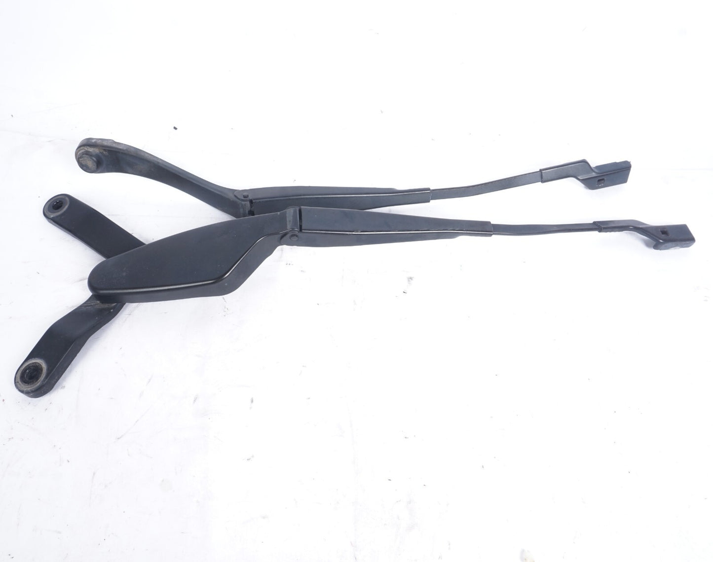 12-14 Mercedes C300 C250 C350 Windshield Wiper Arm Left & Right OEM