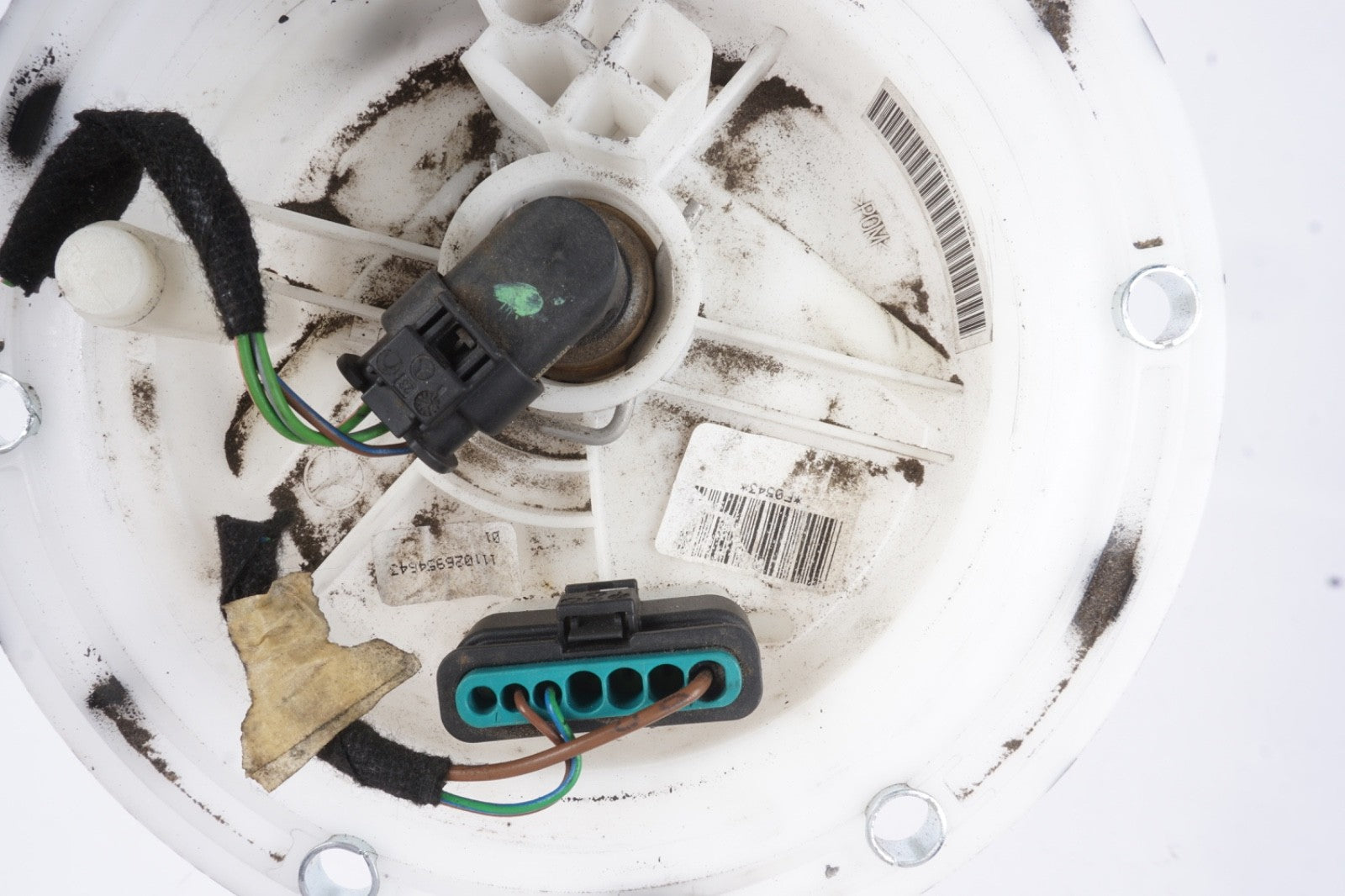 2010 - 2015 Mercedes W207 E350 Gas Fuel Pump OEM