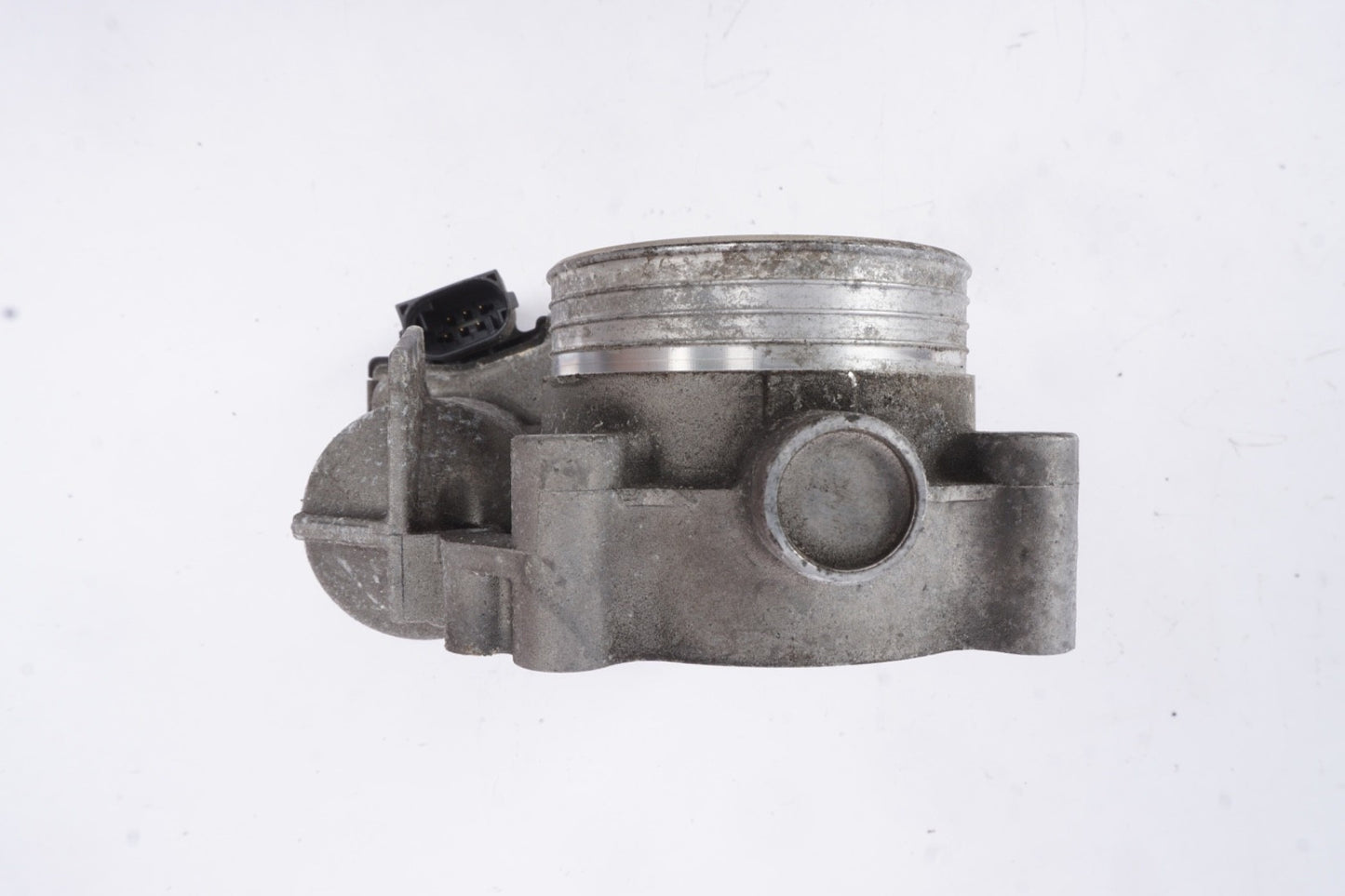 2004 - 2013 VOLVO C30 C70 S40 S60 V50 XC60 XC70 Throttle Body Bosch OEM 30711552
