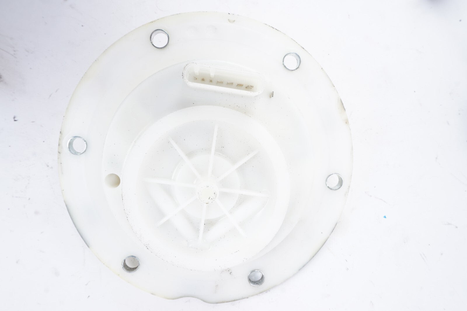10 - 15 Mercedes W207 E350 Gas Fuel Pump OEM