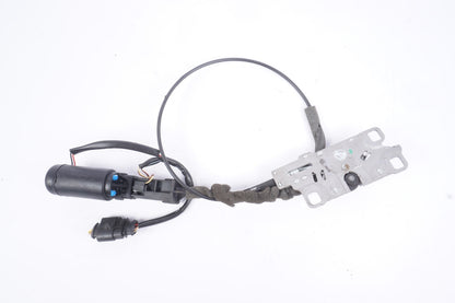 2004 - 2010 AUDI A8 4.2L V8 TRUNK LOCK ACTUATOR LATCH 4E0827383C OEM