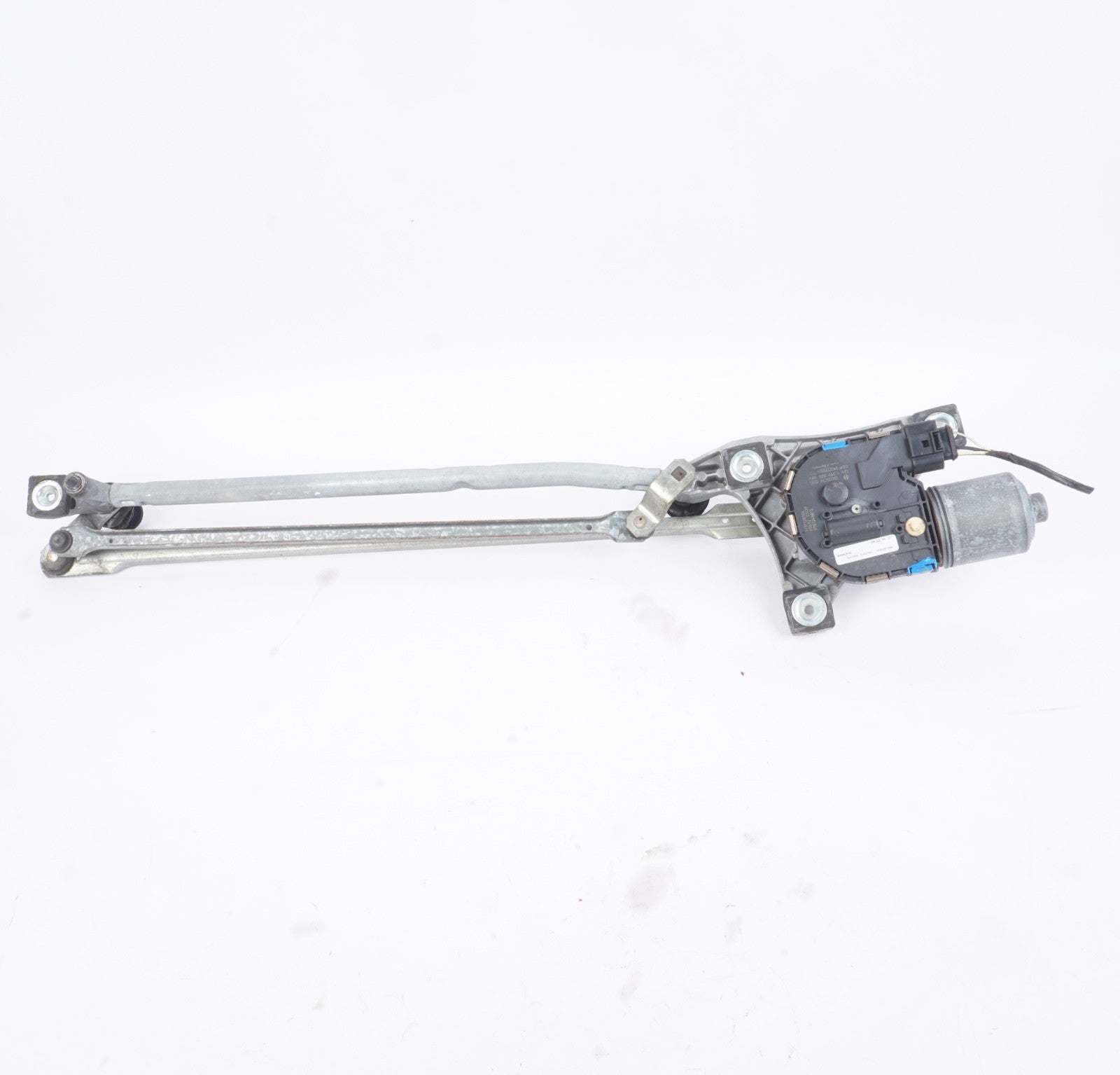 2006 - 2009 VOLVO C70 T5 FRONT WIPER MOUNT w/ MOTOR OEM