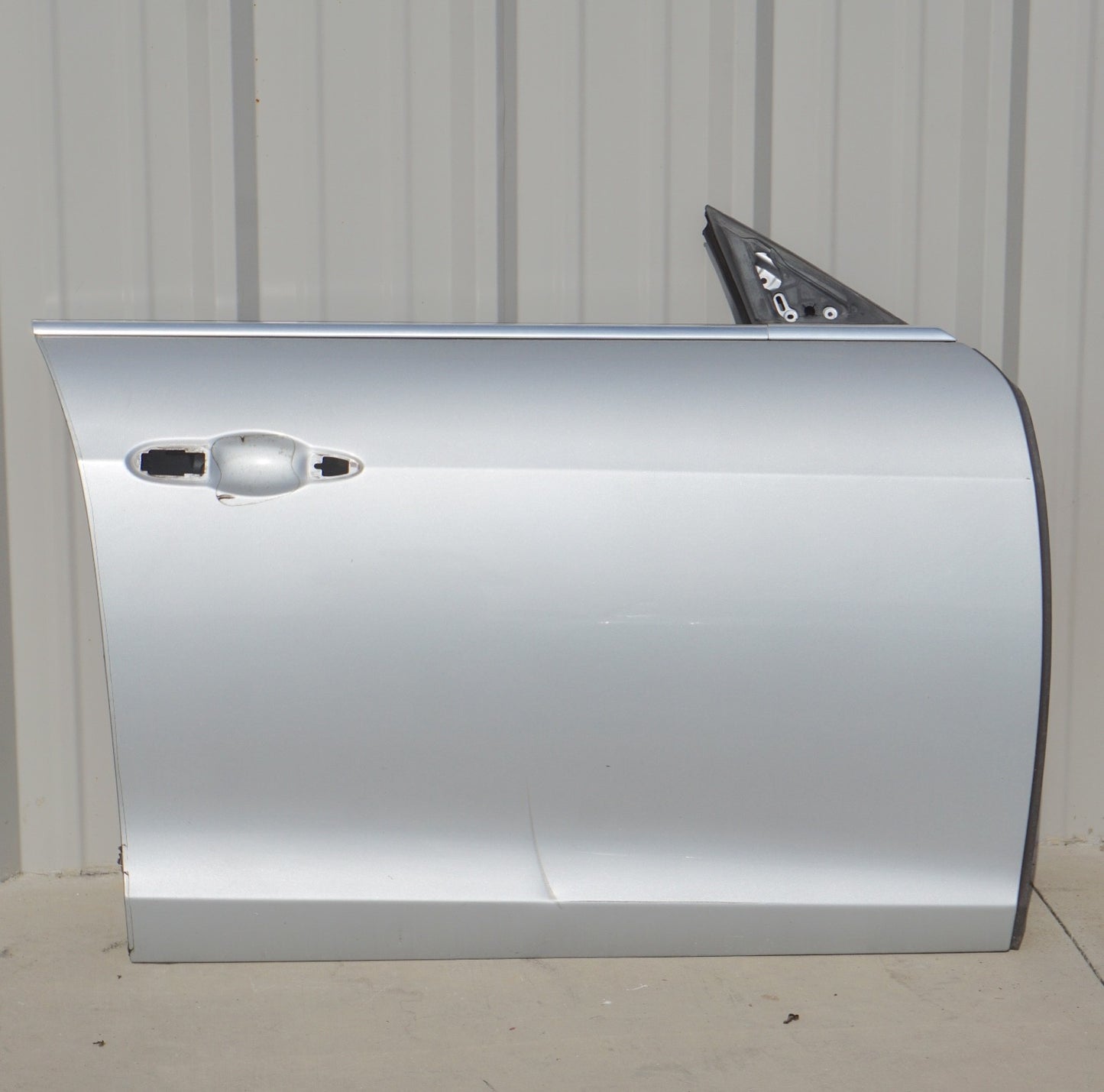 2014 - 2020 Maserati Ghibli Front Right Side Door Shell Panel OEM