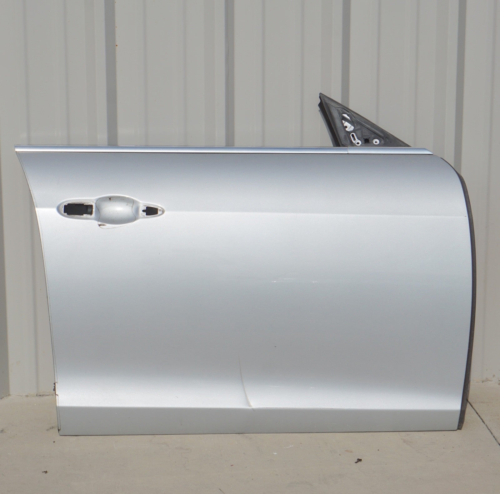 2014 - 2020 Maserati Ghibli Front Right Side Door Shell Panel OEM