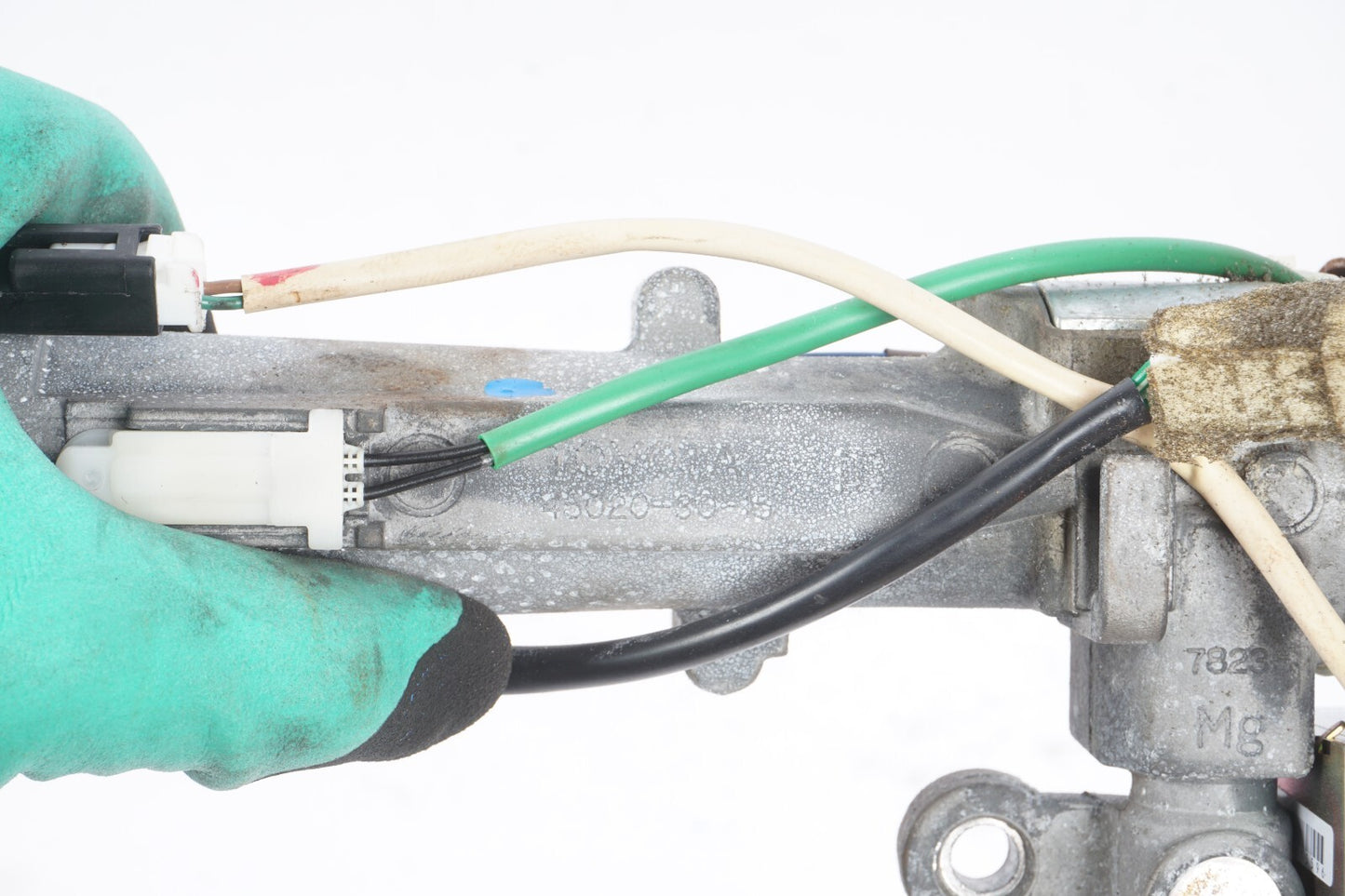 2002-2010 Lexus SC430 Ignition Lock Switch w/ Key OEM