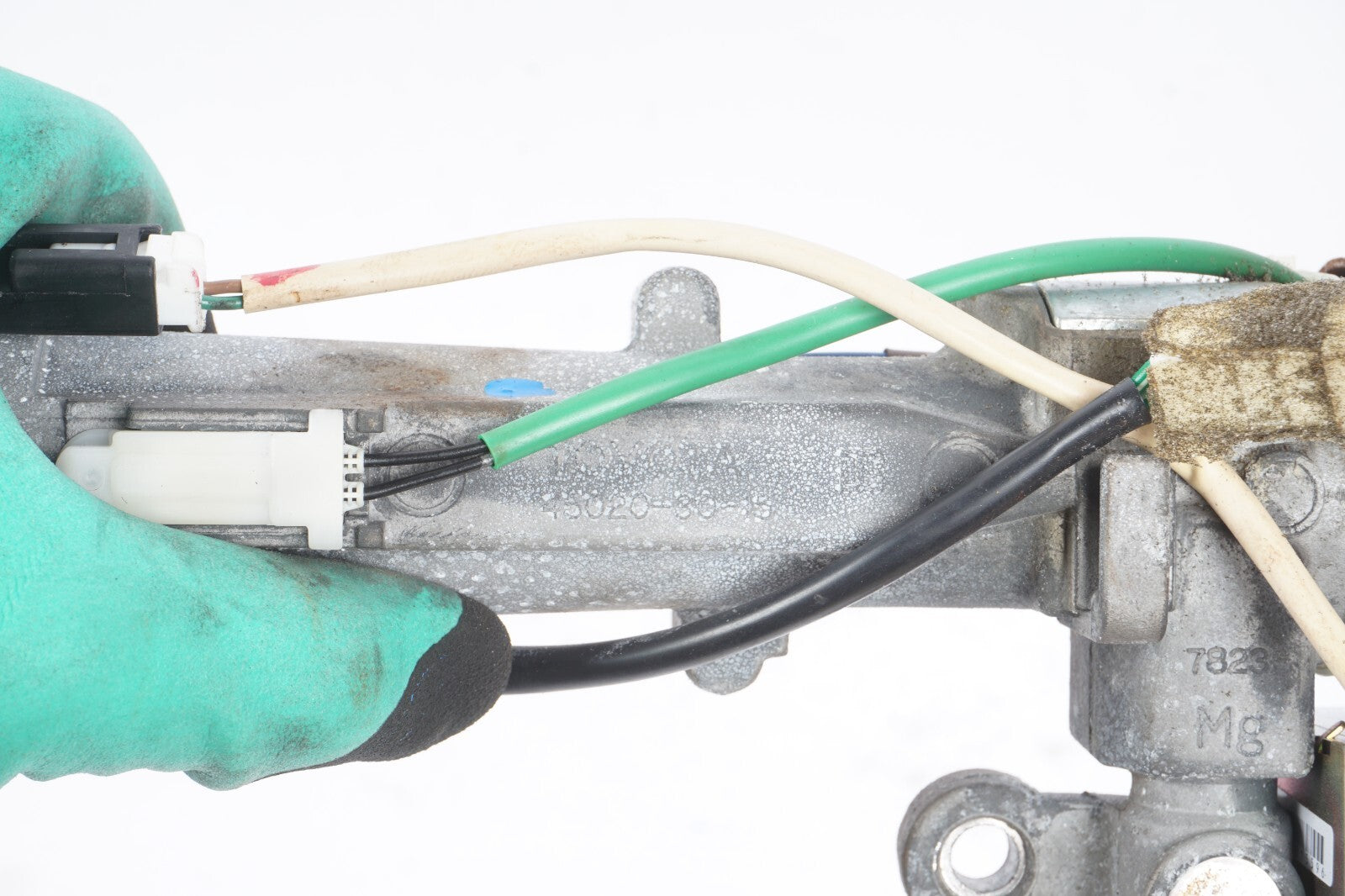 2002-2010 Lexus SC430 Ignition Lock Switch w/ Key OEM