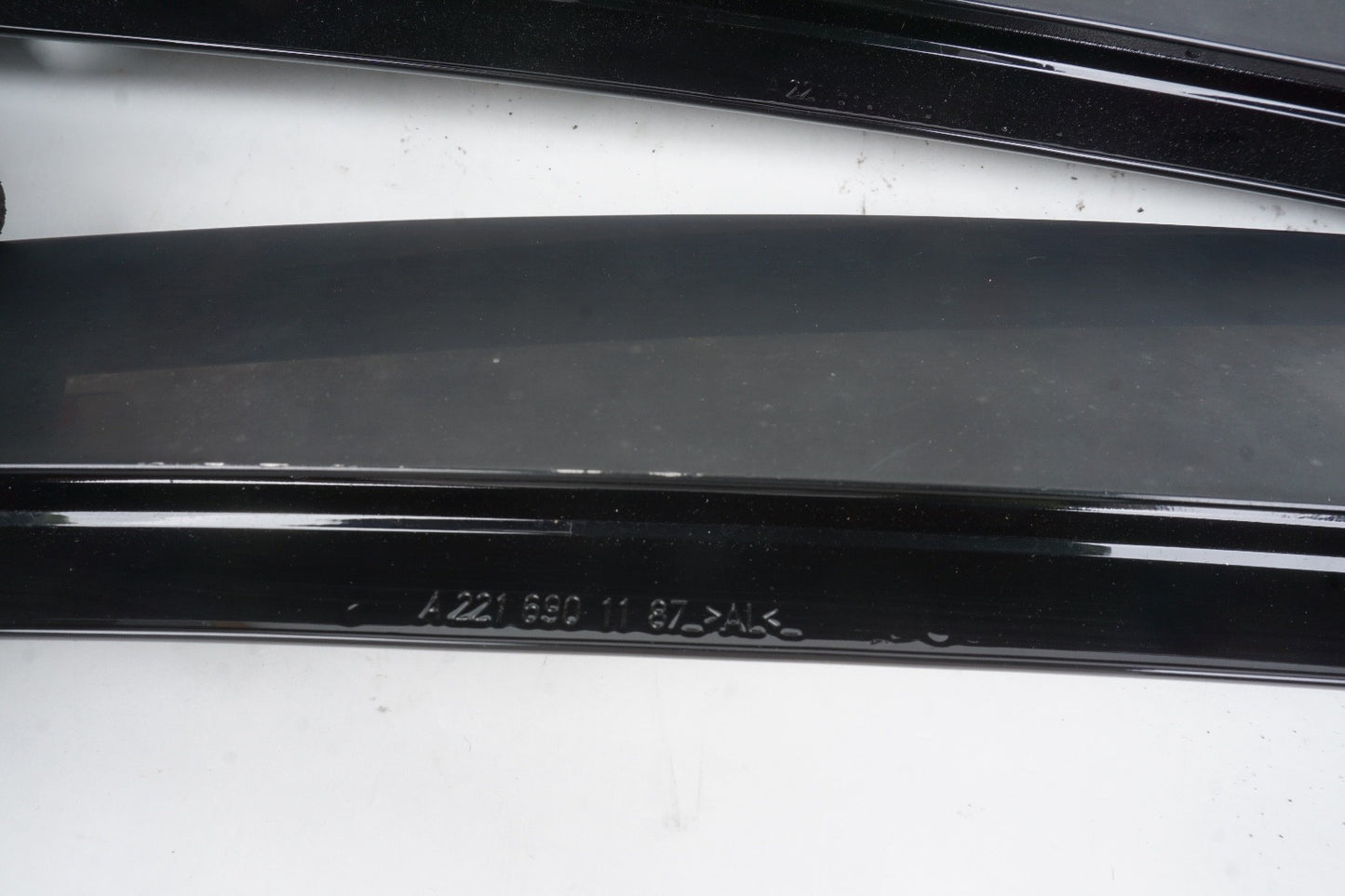 2007 - 2013 Mercedes S550 Sedan Front Left Right Door Applique Molding Trim
