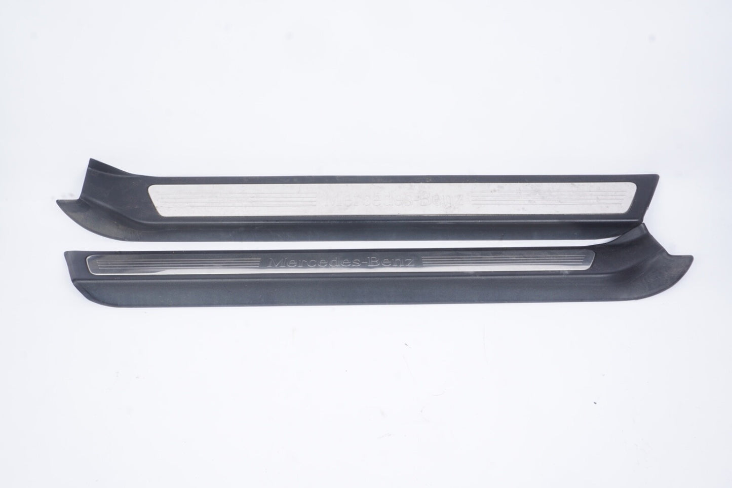 2010 - 2013 Mercedes Benz E Class C207 Door Sill Strip Trim Pair Set Of 2 Oem