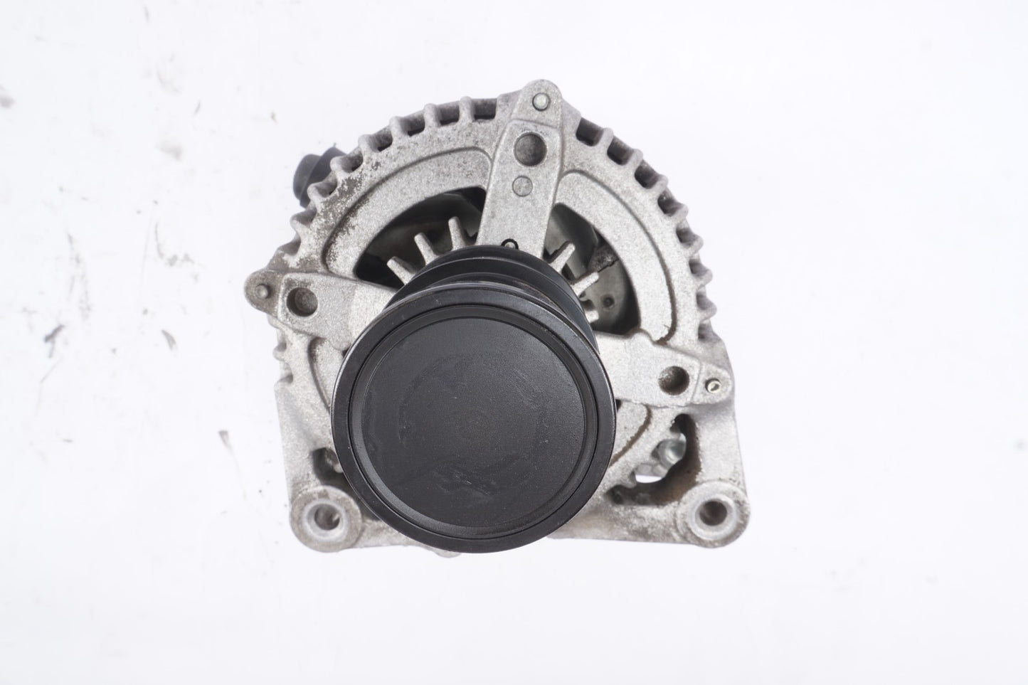 2015 - 2018 FORD FOCUS ALTERNATOR MOTOR OEM