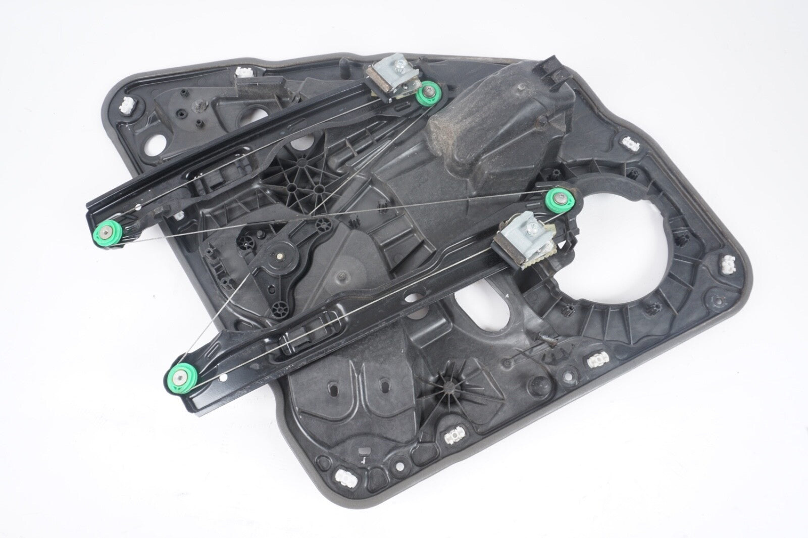 2011-2018 Porsche Cayenne  Rear Left Driver Side Door Window Regulator Oem