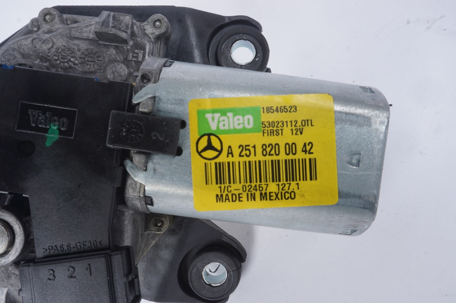 06-19 Mercedes W166 ML350 GL450 R350 Rear Glass Windshield Wiper Motor OEM