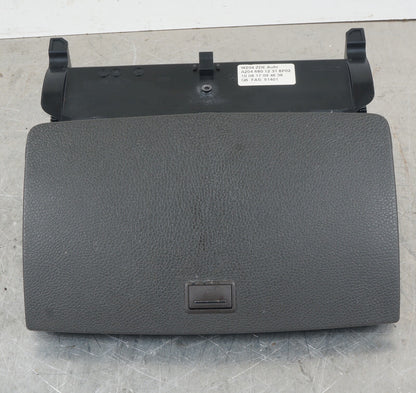 08-11 Mercedes W204 C300 Dashboard Screen Display Monitor Assembly OEM
