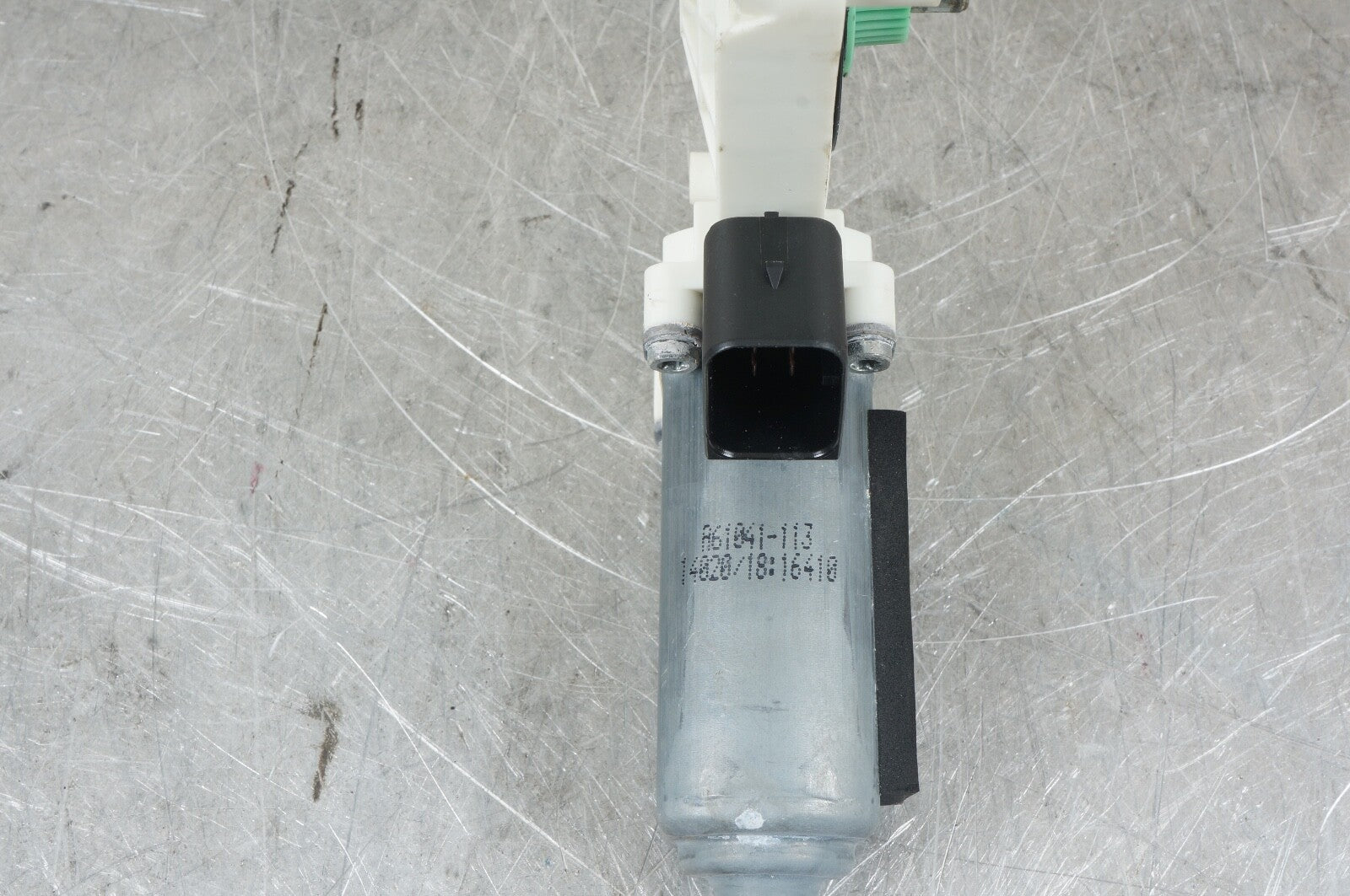 13-20 Mercedes R231 SL550 SL400 Front Left Side Window Regulator Motor OEM