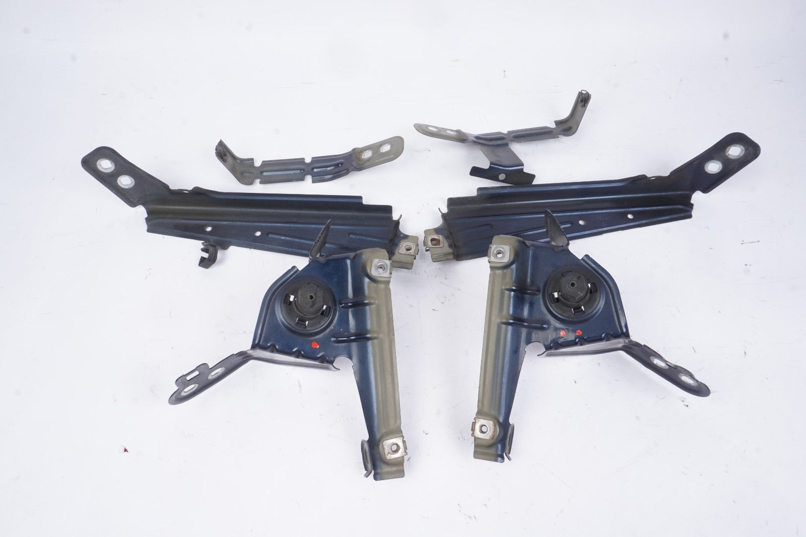 2011 - 2017 BMW X3 F25 Front Left Right Side Fender Support Mount Bracket OEM