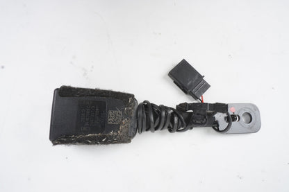 2014 - 2019 Fiat 500L Front Left Driver Side Seat Belt Tensioner Latch Buckle