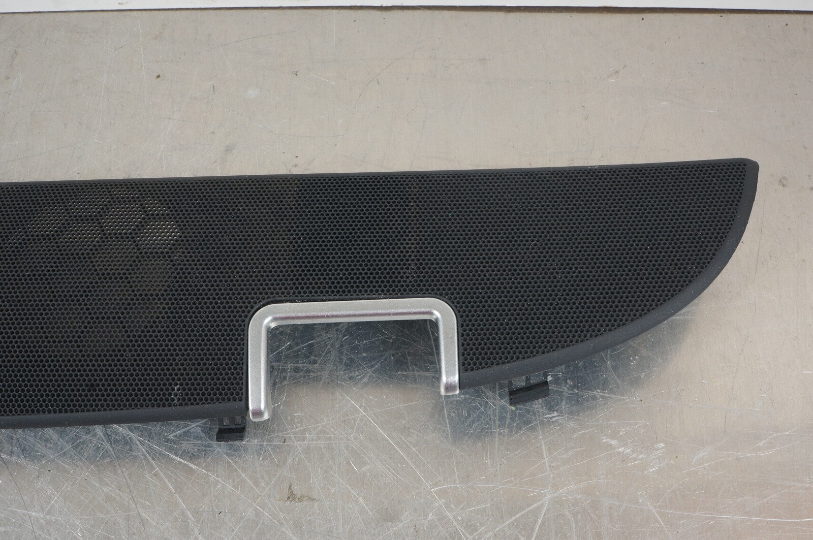 03-12 Mercedes R230 SL550 SL500 Rear Deck Speaker Cover Trim w/ Buzzer OEM