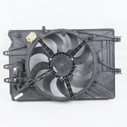 2014 - 2019 Fiat 500L 1.4L Radiator Cooling Air Fan Shroud Motor Assembly OEM