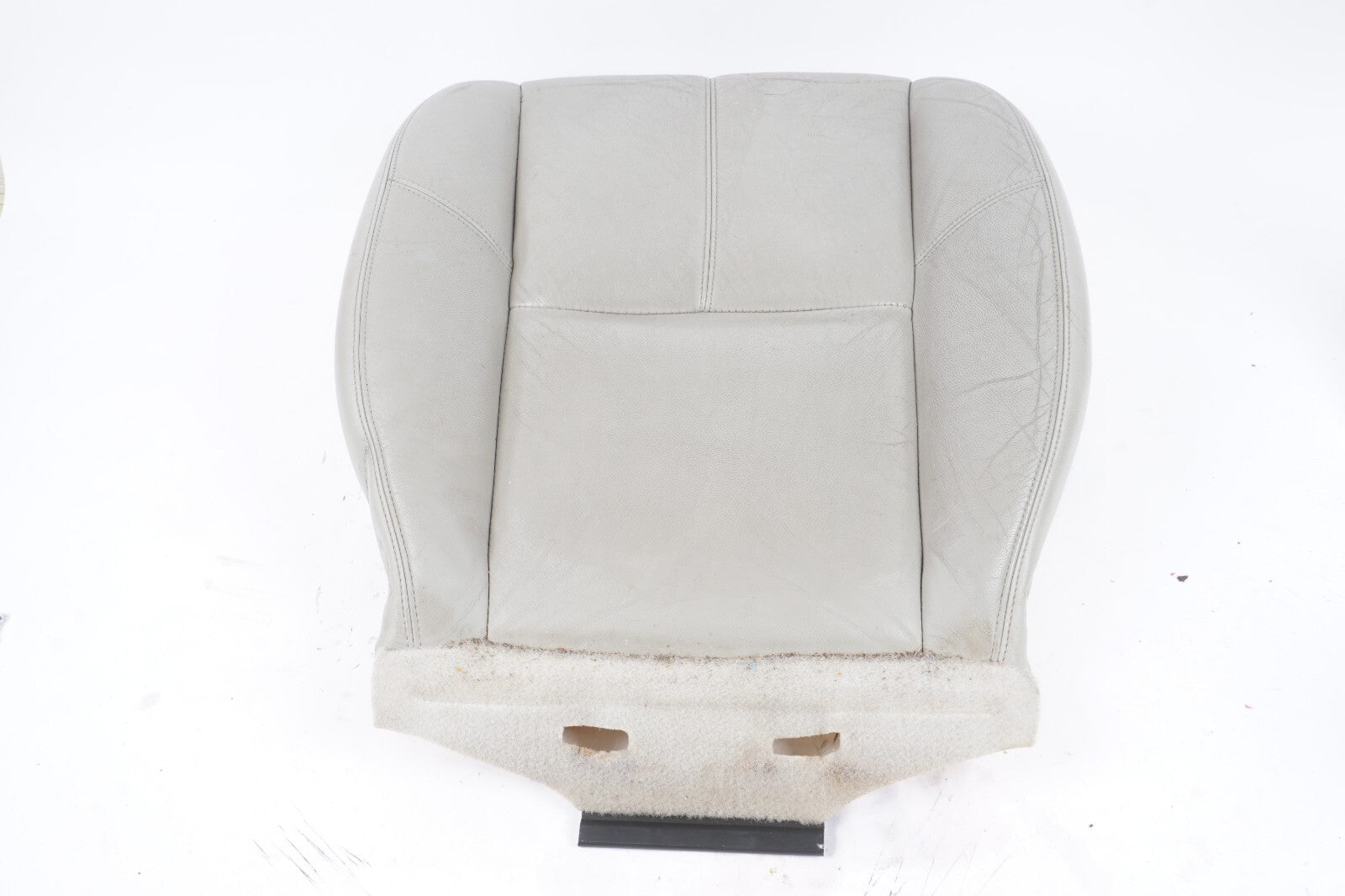 2007 - 2009 Chevy Suburban Front Right Passenger Seat Cushion Bottom Lower OEM