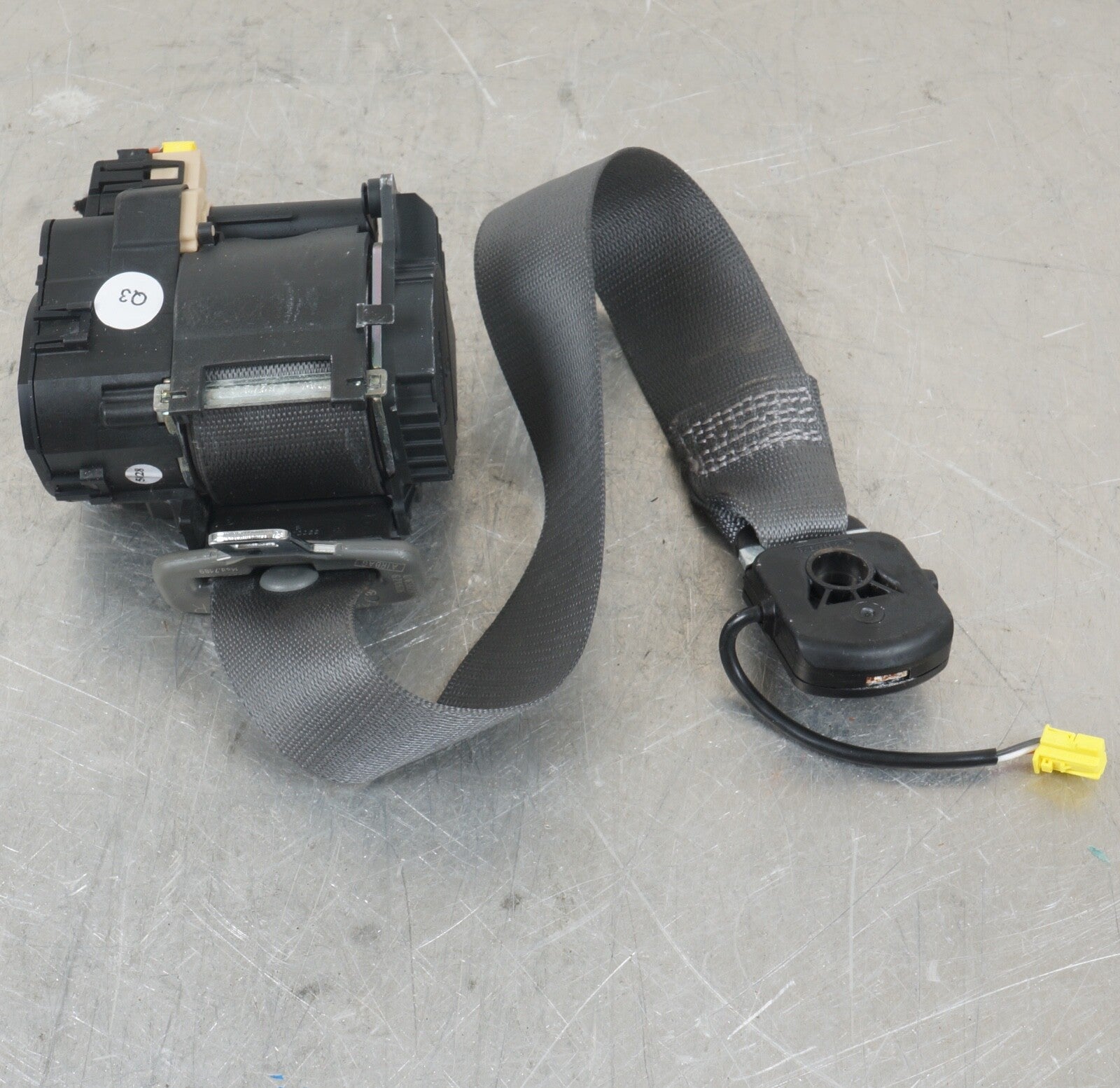 07-10 Mercedes W216 CL550 CL600 Front Right Passenger Side Seat Belt Gray OEM