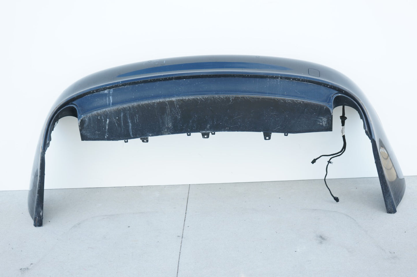 2012 - 2014 AUDI A7 REAR BUMPER COVER 4G8807511R OEM