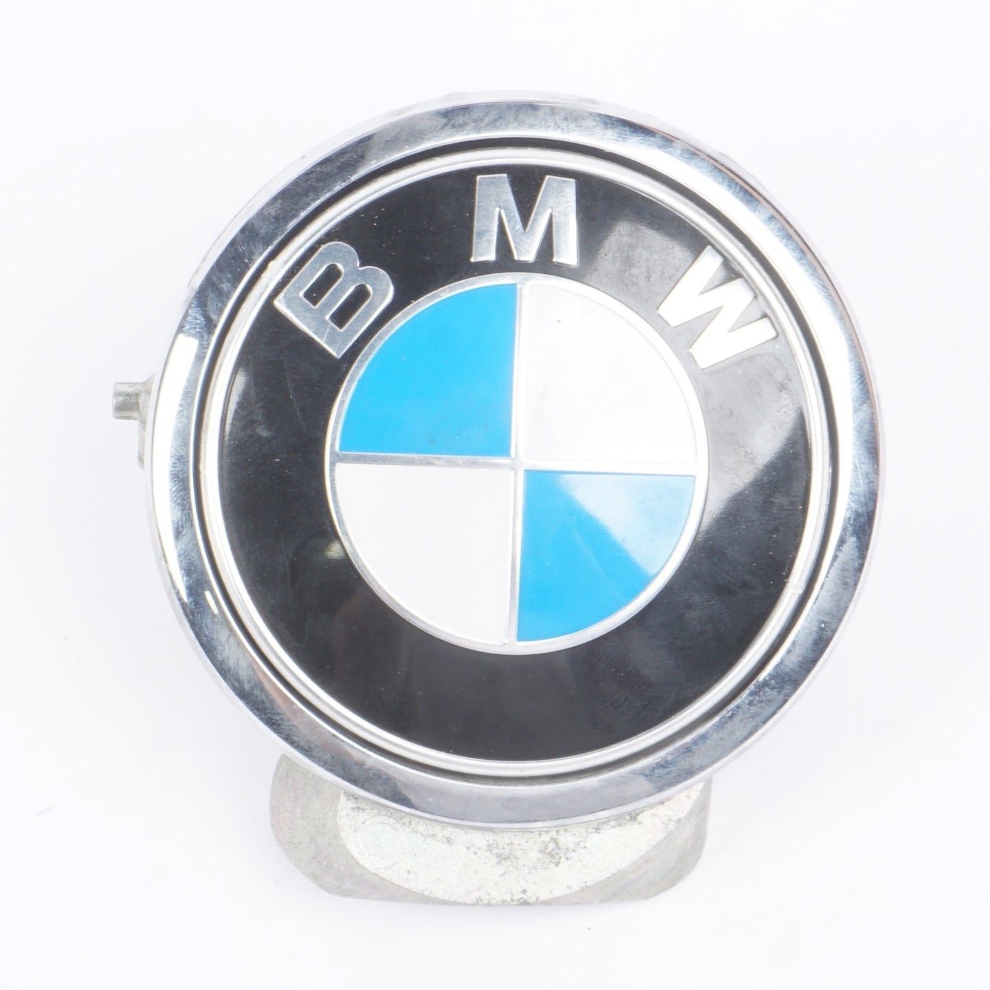 12-18 OEM BMW F13 F12 F06 M6 640i 650i Trunk Lid Emblem Button Ring