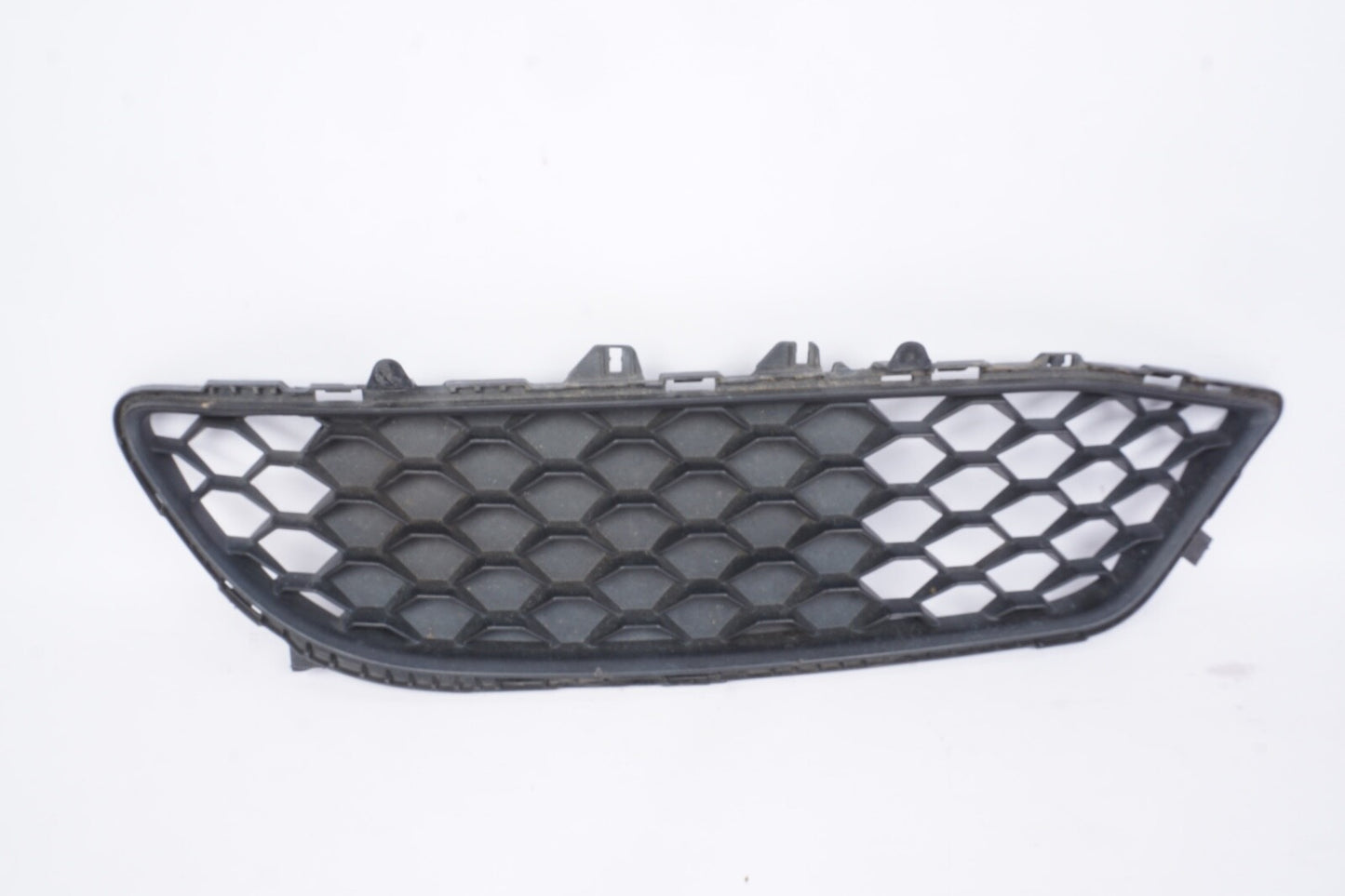 2017-2020 ALFA ROMEO GIULIA GENUINE FRONT LEFT BUMPER GRILLE TRIM OEM 156107969