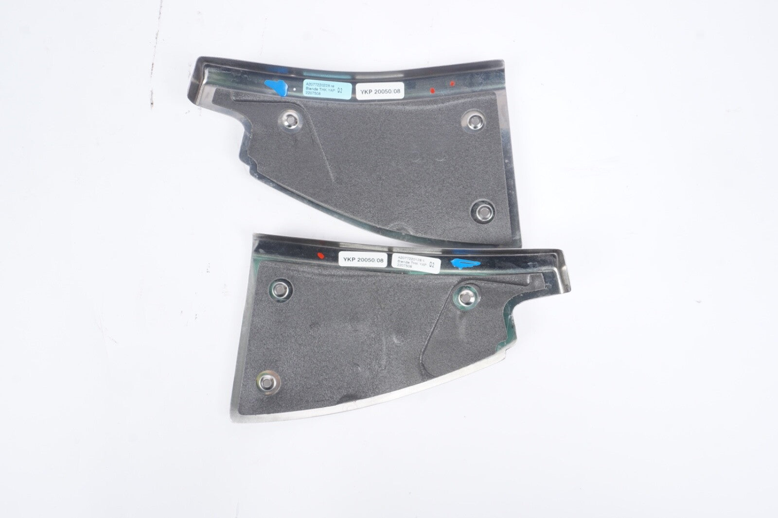 2010 - 2016 Mercedes Benz E Class C207 Trim Panel Cover Edge Door Right Left Oem
