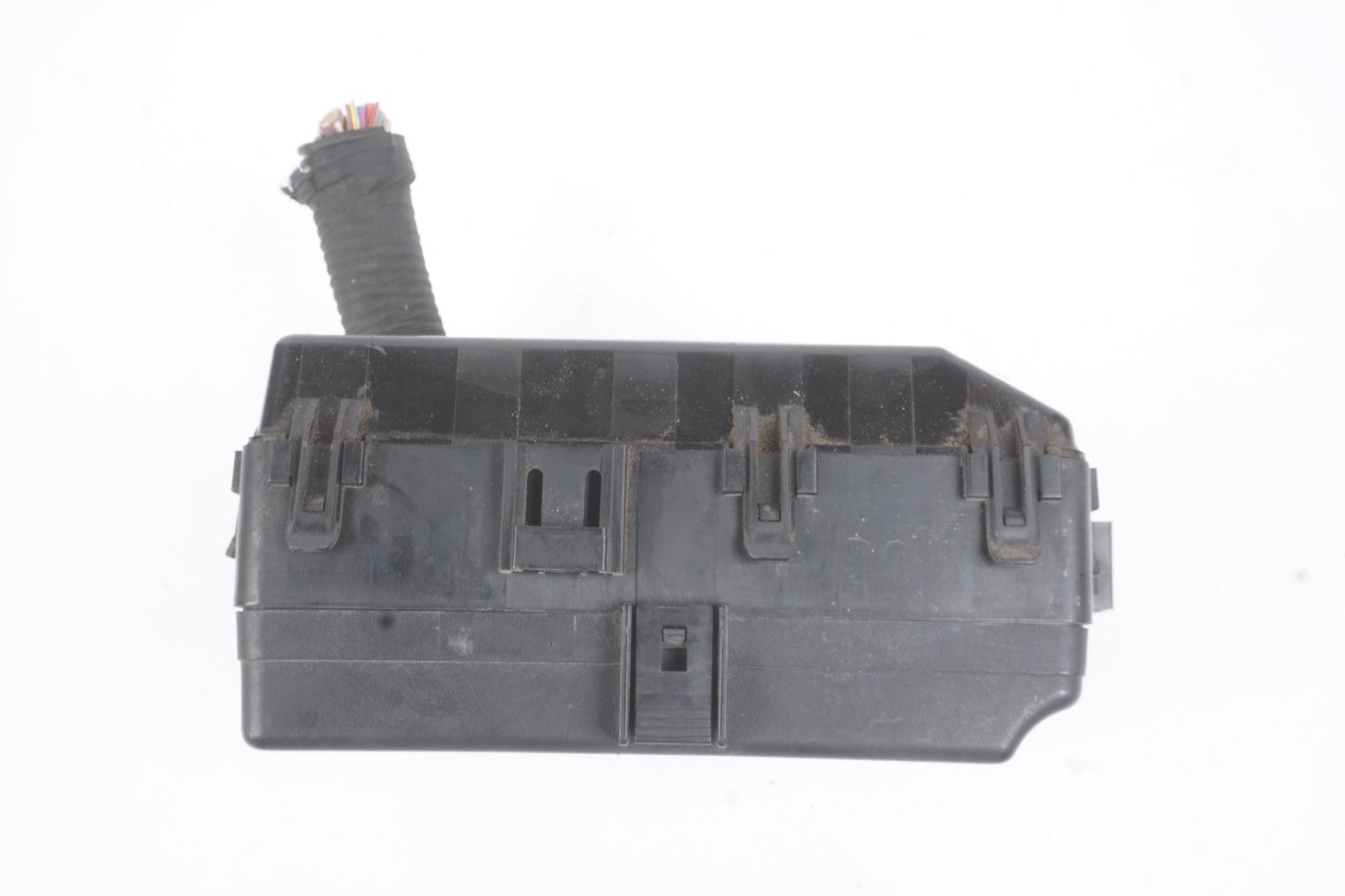 2014 - 2017 Maserati Ghibli RWD 3.0 Engine Bay Fuse Box OEM