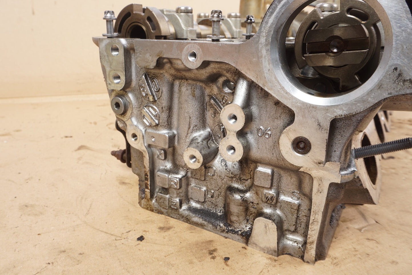 2012 - 2016 BMW 650i 550i 750i 4.4l Engine Cylinder Head Right Passenger  OEM
