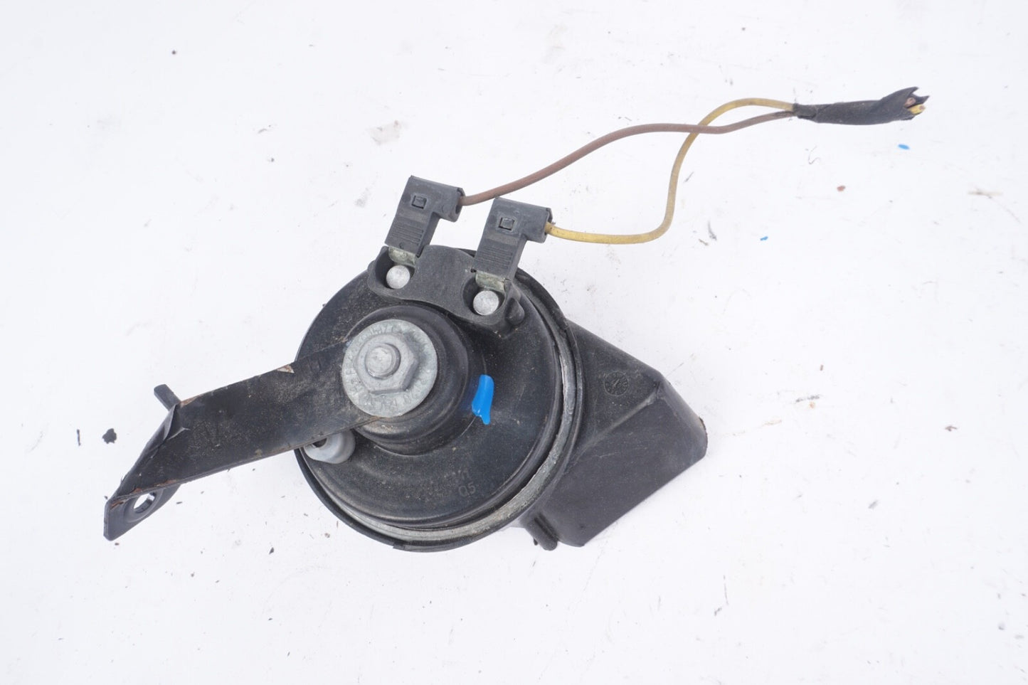 07-14 Mercedes W221 S550 CL550 Horn Pair High and Low Tone OEM