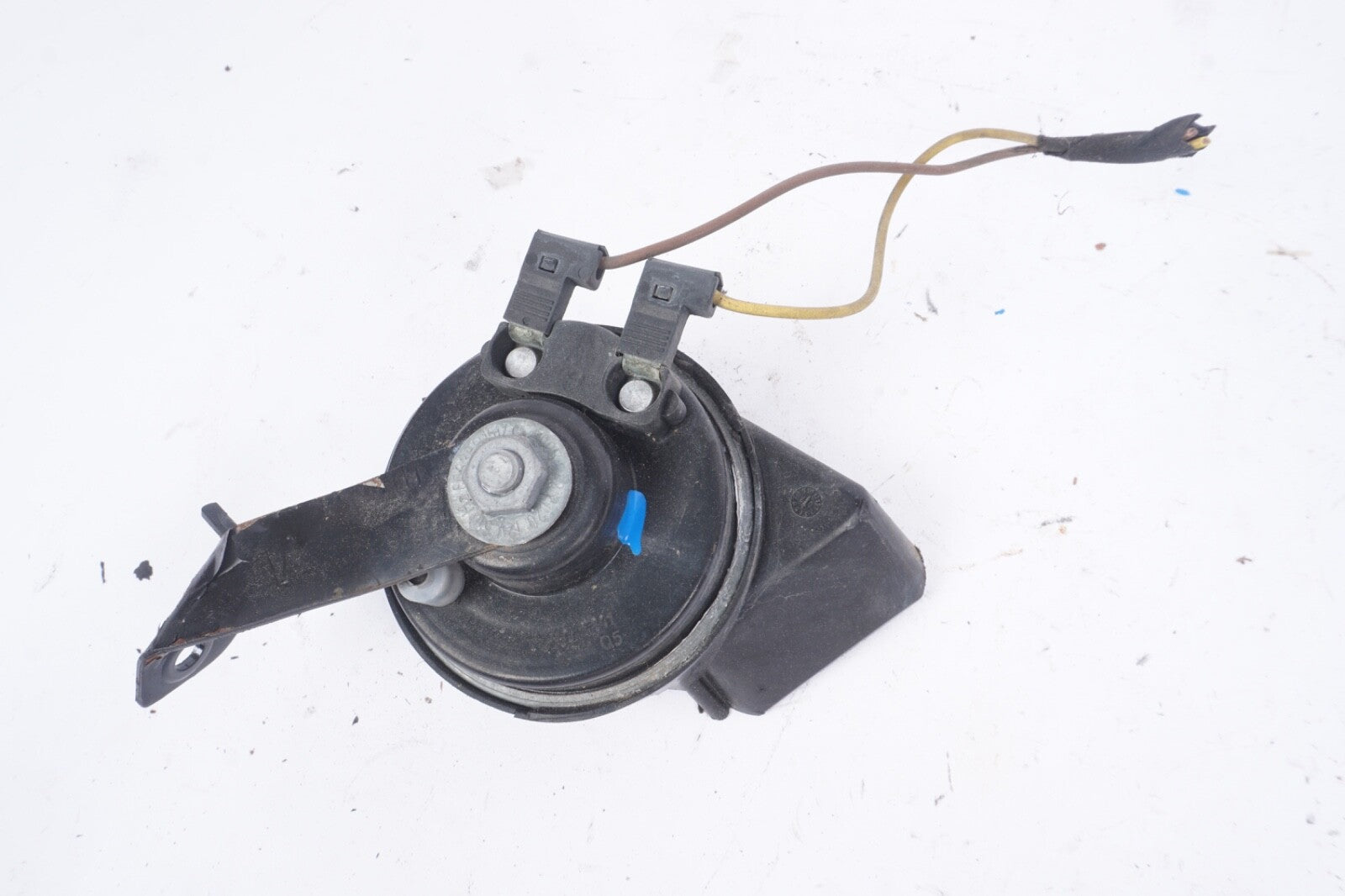 07-14 Mercedes W221 S550 CL550 Horn Pair High and Low Tone OEM