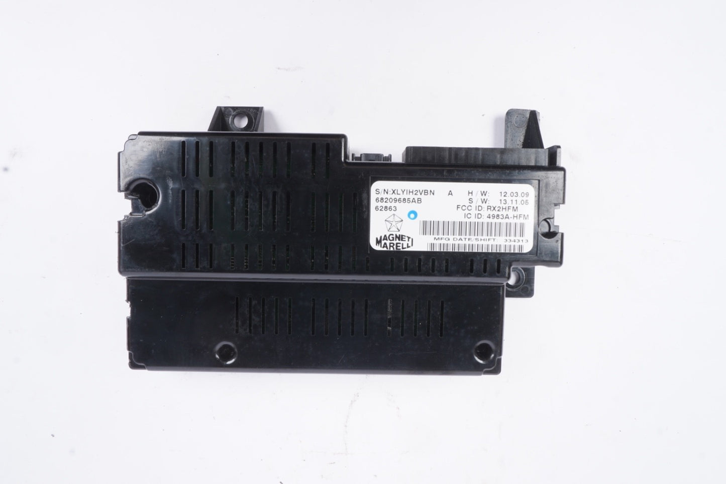 14-17 Maserati Ghibli Telematic Communication Module Control Unit 68209685AB Oem