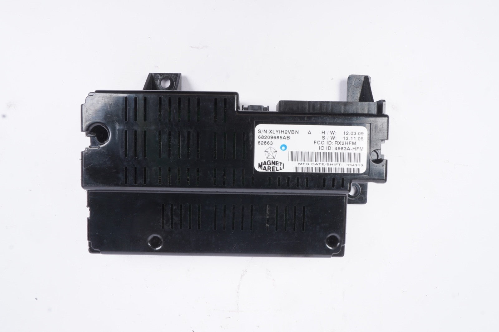 14-17 Maserati Ghibli Telematic Communication Module Control Unit 68209685AB Oem