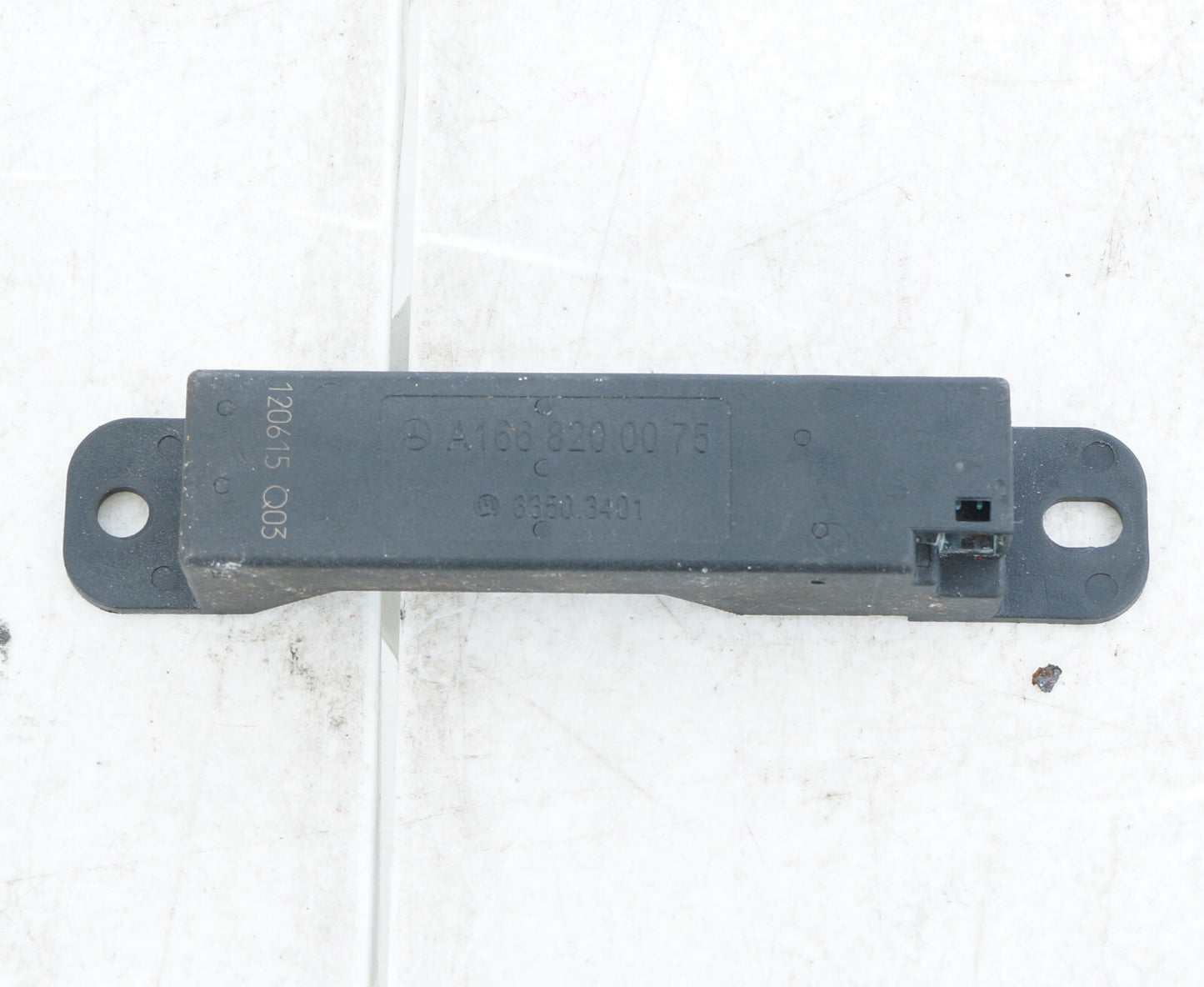 2010-2020 MERCEDES C CLS E GL GLE GLS ML S KEYLESS GO ANTENNA RECEIVER MODULE