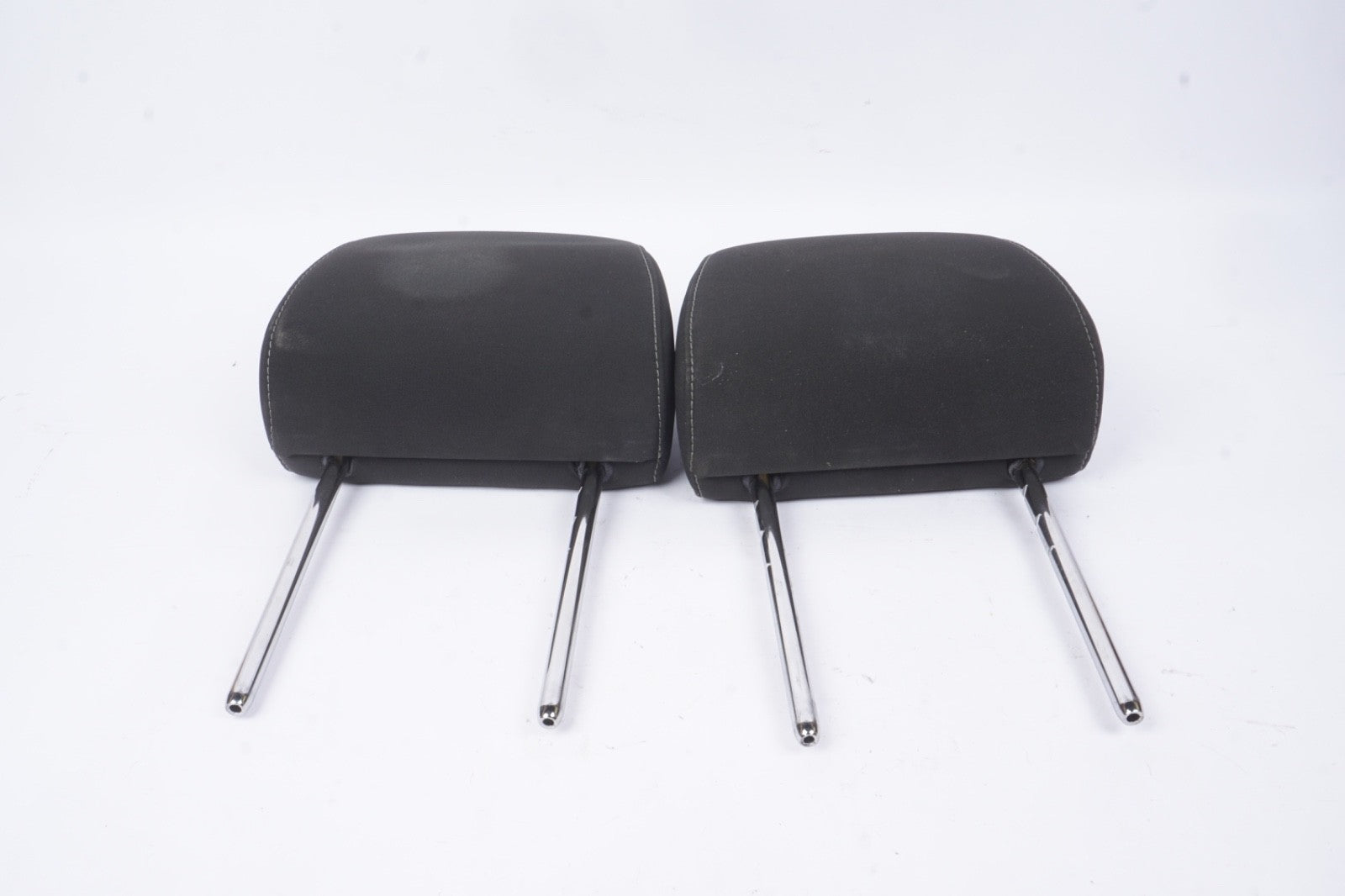 2015 - 2018 Ford Focus Front Seat Cloth Head Rest Set of 2 Black