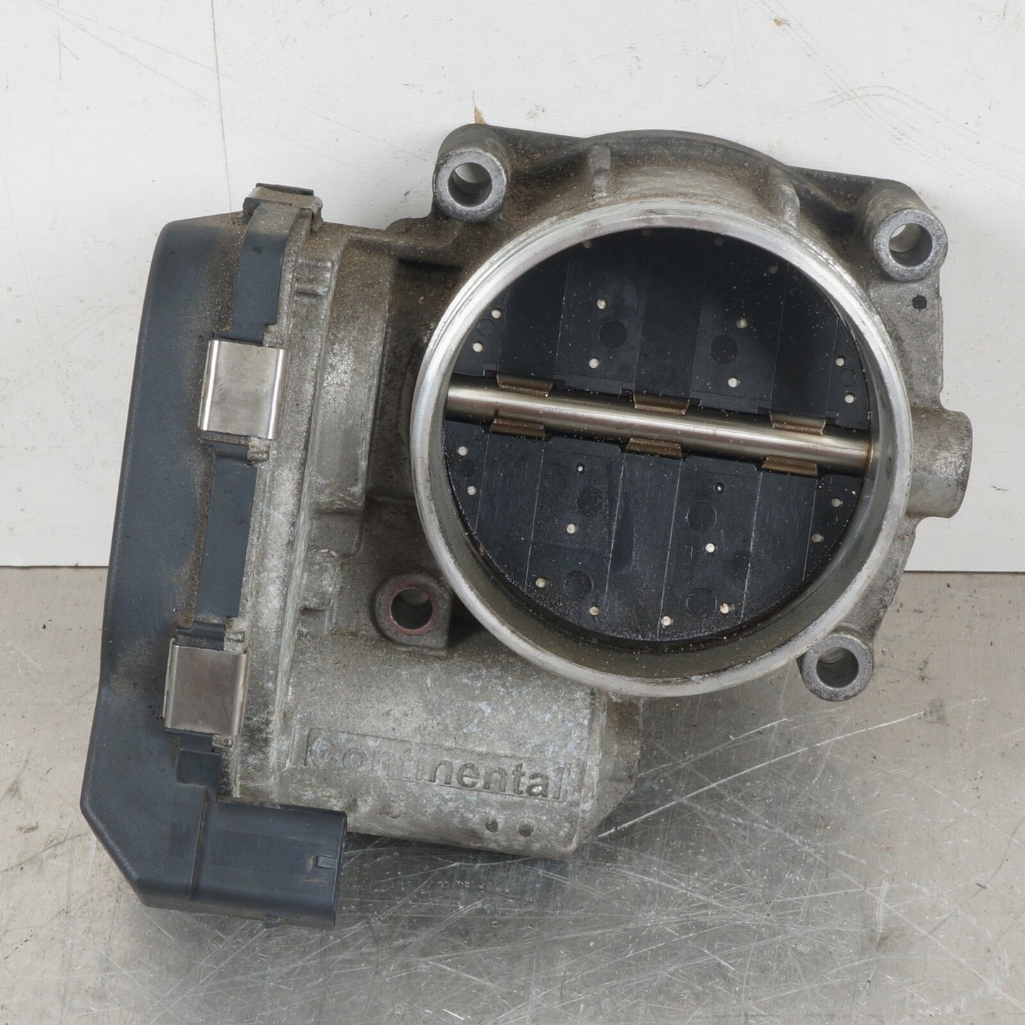 2007-2013 BMW X5 - Throttle BODY 7556118