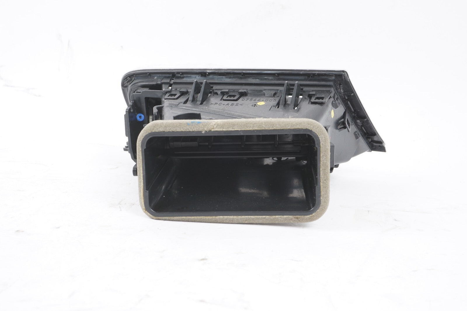 2010 - 2017 BMW 550I GT F07 DASH AC HEATER AIR VENT RIGHT PASSENGER SIDE OEM