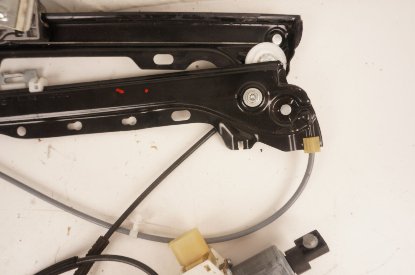 07-13 BMW E92 E93 328I 335I RIGHT PASSENGER DOOR WINDOW REGULATOR w/ MOTOR OEM
