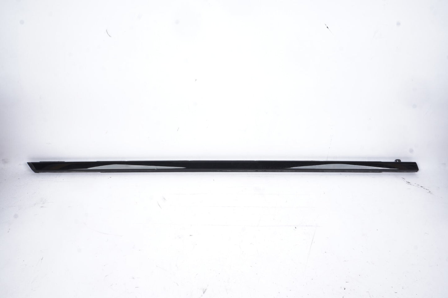 2021 - 2023 Polestar 2 Front Right Passenger Door Window Belt Molding OEM