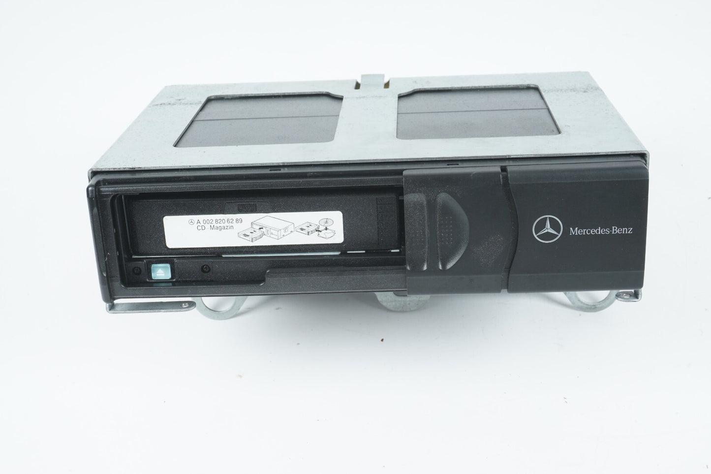 2003 - 2008 Mercedes SL500 R230 CD Changer 6 Disk Player  2208274642  OEM