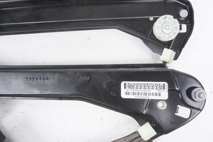 12-22 Volkswagen Passat Front Right Passenger Window Regulator & Motor OEM