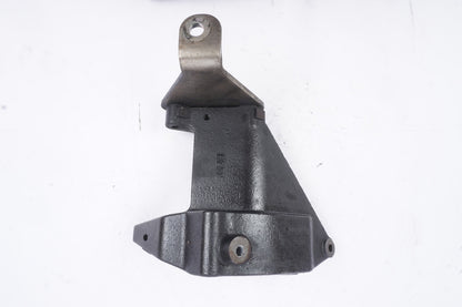 2016 - 2019 NISSAN TITAN XD OEM 5.0L DIESEL A/C FRONT BRACKET 11910EZ40A