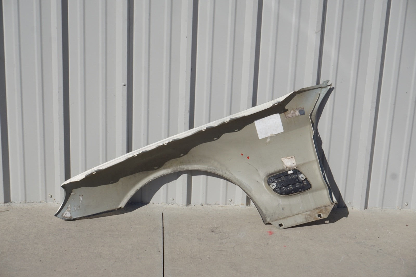 03-08 Mercedes R230 SL500 SL550 SL55 Fender Front Right Passenger Side OEM