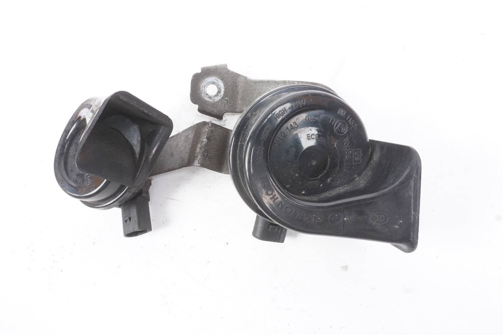 2012-2019 Volkswagen Passat Horn Signal High & Low w/ Bracket OEM