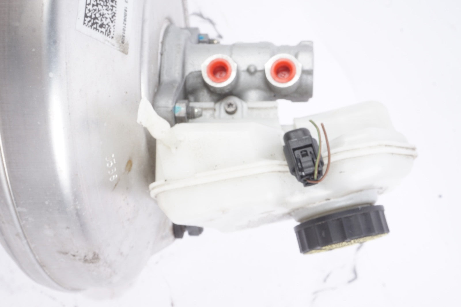 2018 - 2023 BMW X2 F39 POWER BRAKE BOOSTER W/ MASTER CYLINDER OEM 6872076