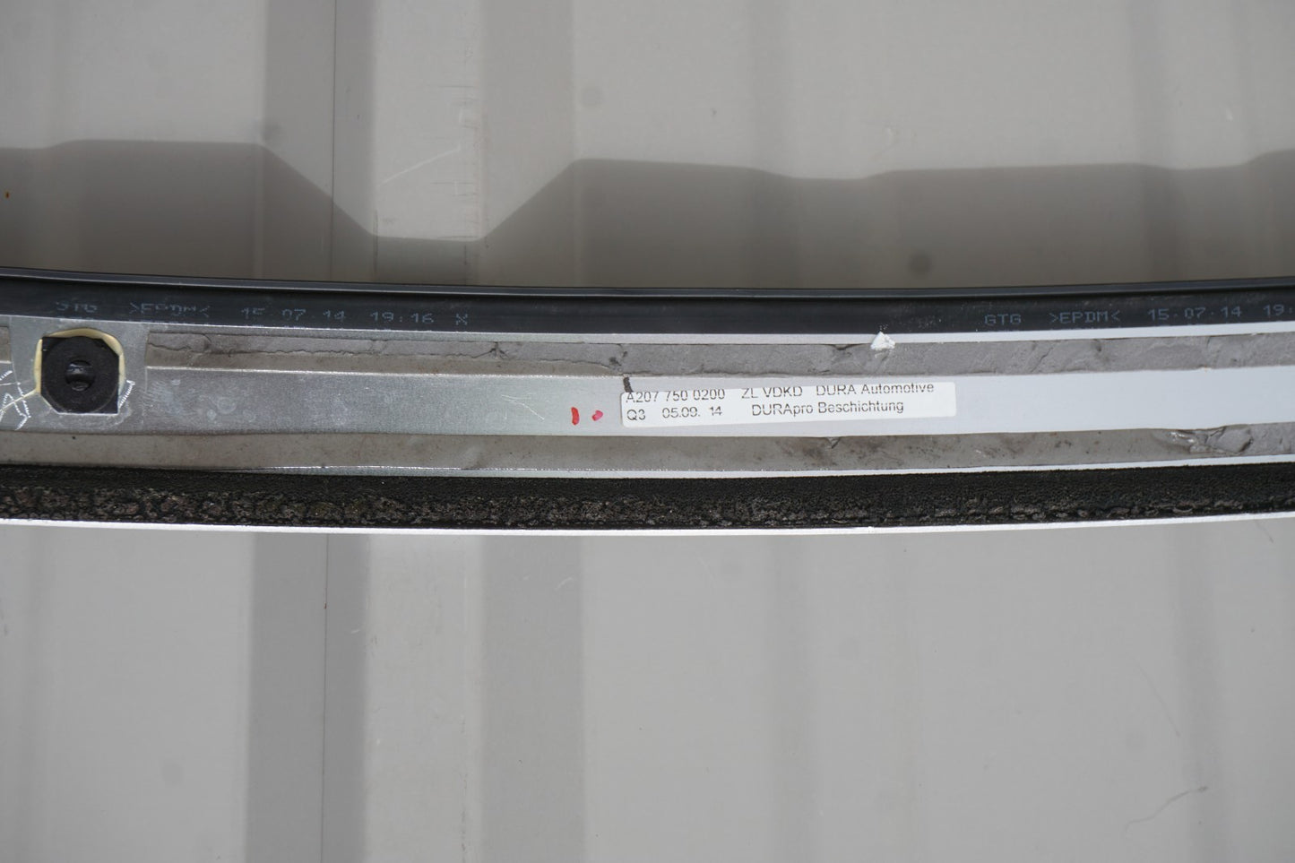11-17 Mercedes W207 E550 E350 Convertible Top Roof Rear Cover Panel Molding OEM