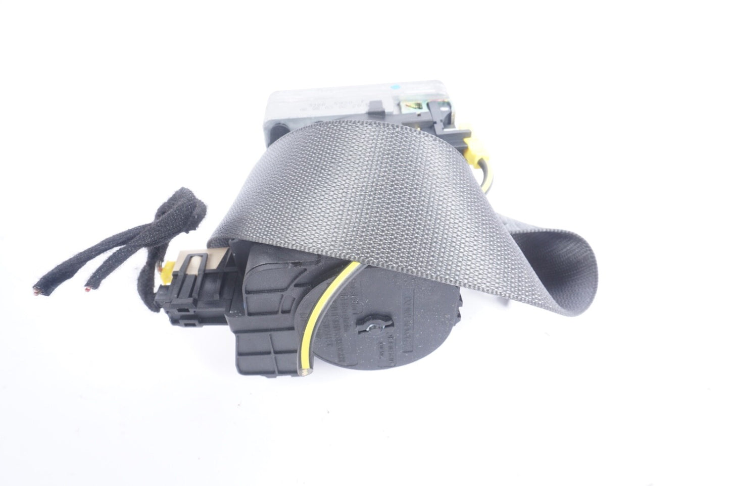 2003 - 06 MERCEDES SL500 R230 ROADSTER LEFT FRONT SEAT BELT