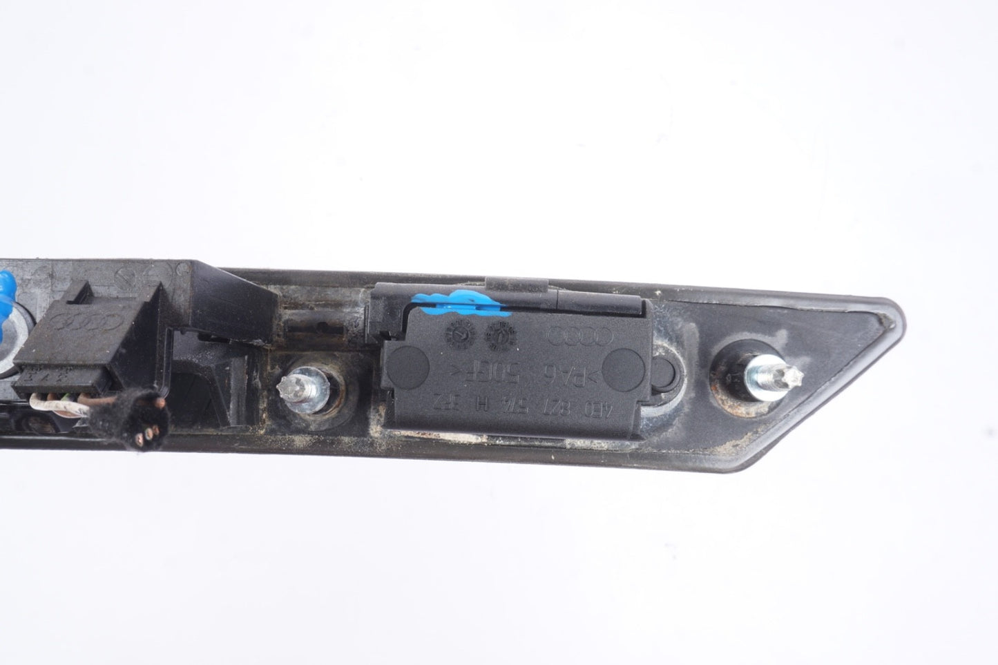 2007 - 2010 AUDI A8 Trunk Lid Handle License Plate Light Trim 4E0827574H OEM