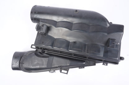 2012 - 2017 Mercedes W221 S550 CL550 E550 GL550 X166 Air Intake Cleaner Box Left